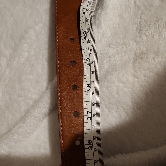 Tommy Hilfiger belt - Picture 14 of 14